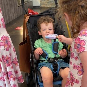 Meet your Posher, Vincent